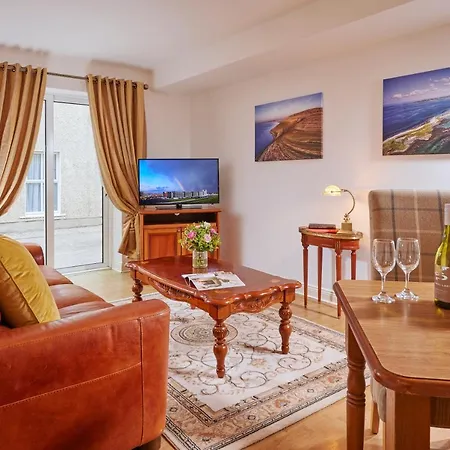 The Royal Marine Guest