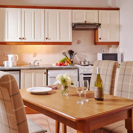 The Royal Marine Guest Килки