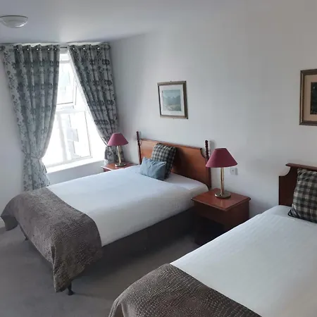 The Royal Marine Guest 酒店